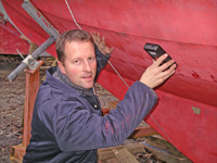 Hull inspection with moisture meter